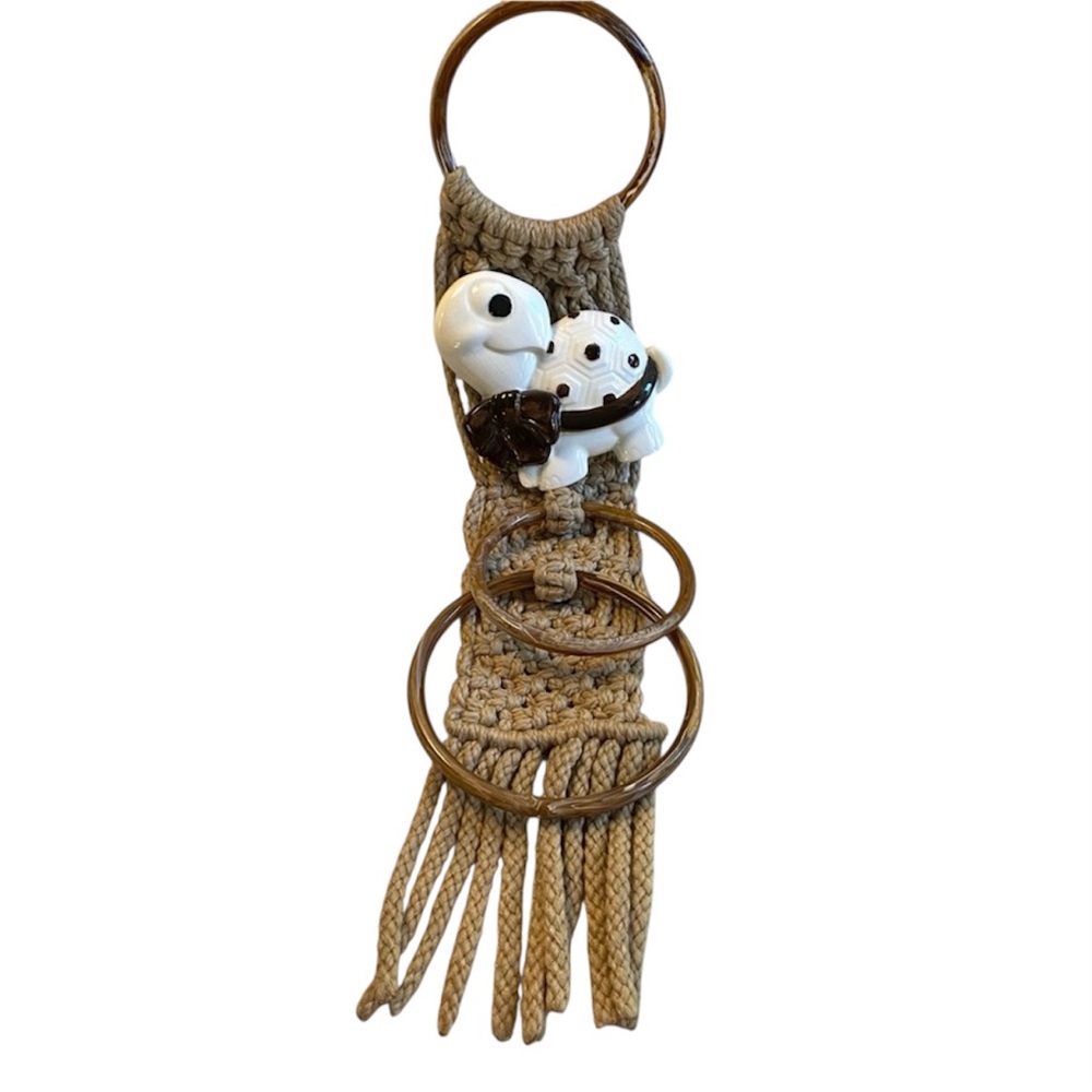 Vintage MCM Macrame Bathroom Towel Holder W/ Ceramic Turtle Accent Towel Rings